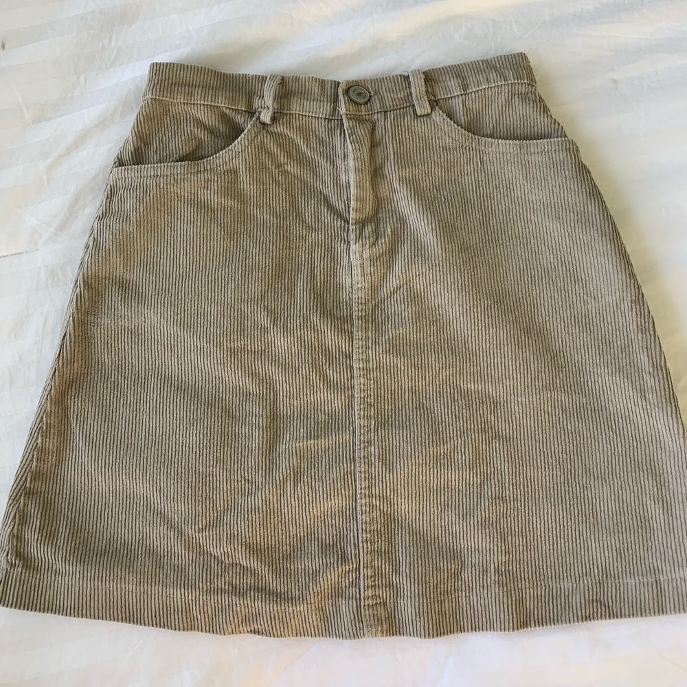Corduroy skirt!